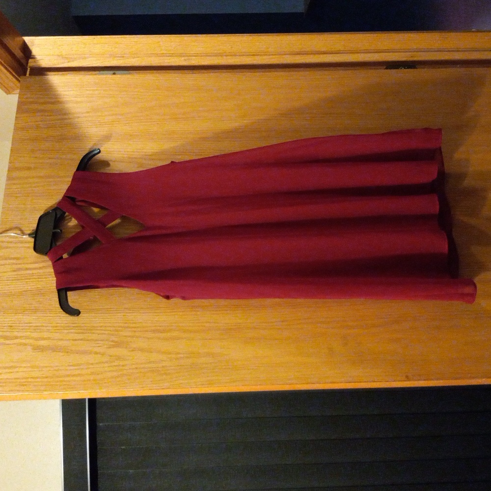 Womens a. Byer dress short lightweight burgundy red medium lined polyester